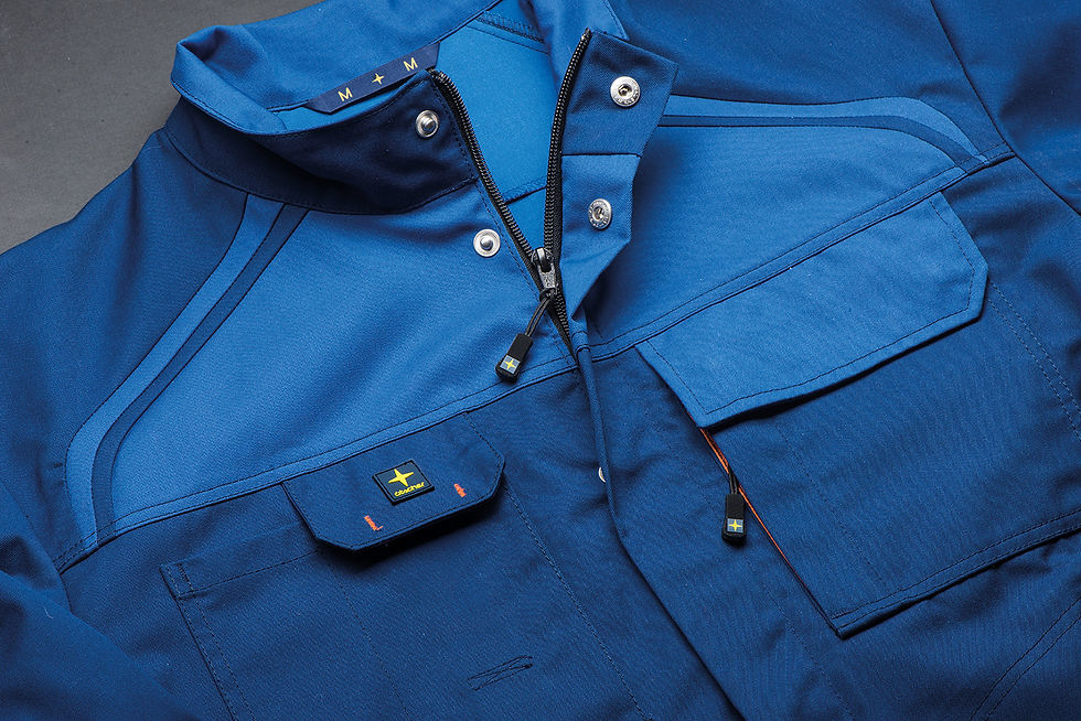 Blaue Arbeitsjacke mit Reißverschluss und Taschen