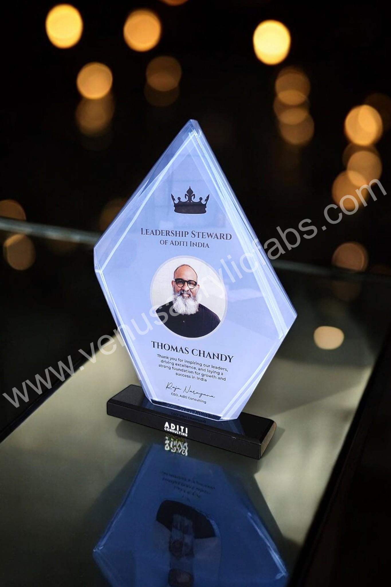 MS2221 Diagonal Crystal Momento