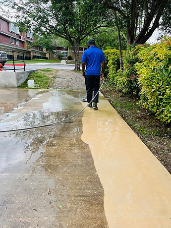 PRESSURE CLEANING IN SAN ANTONIO TX