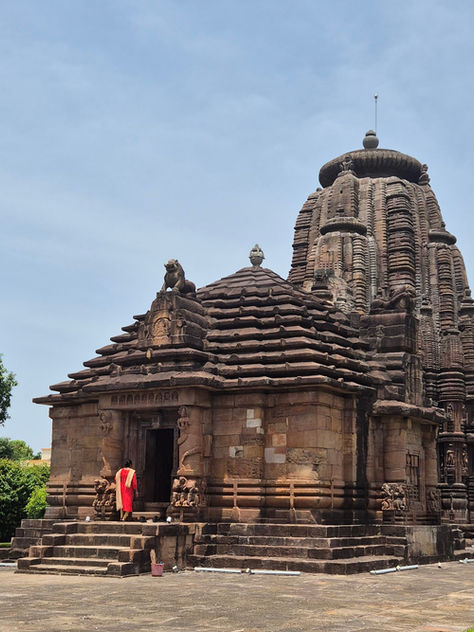 Rajarani Temple Bhubaneshwar