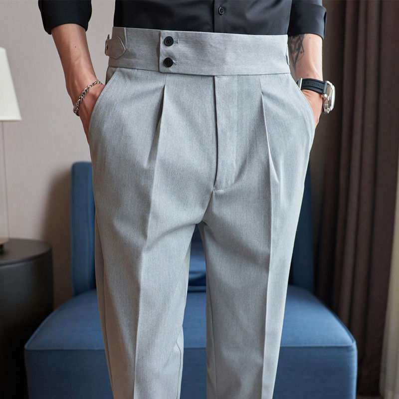 High-waisted pleated trousers in grey with double buttons