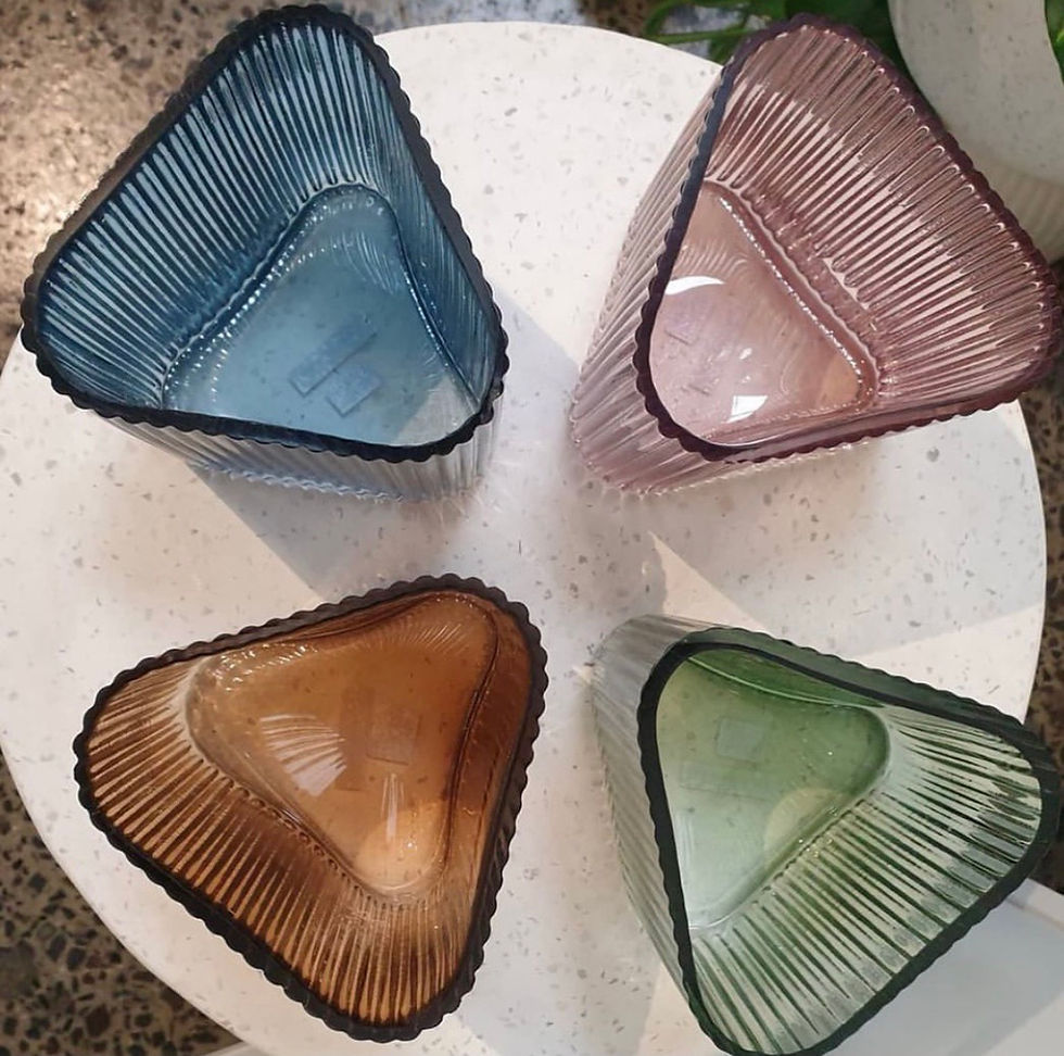 Thumbnail: Large Profile Vase Green
