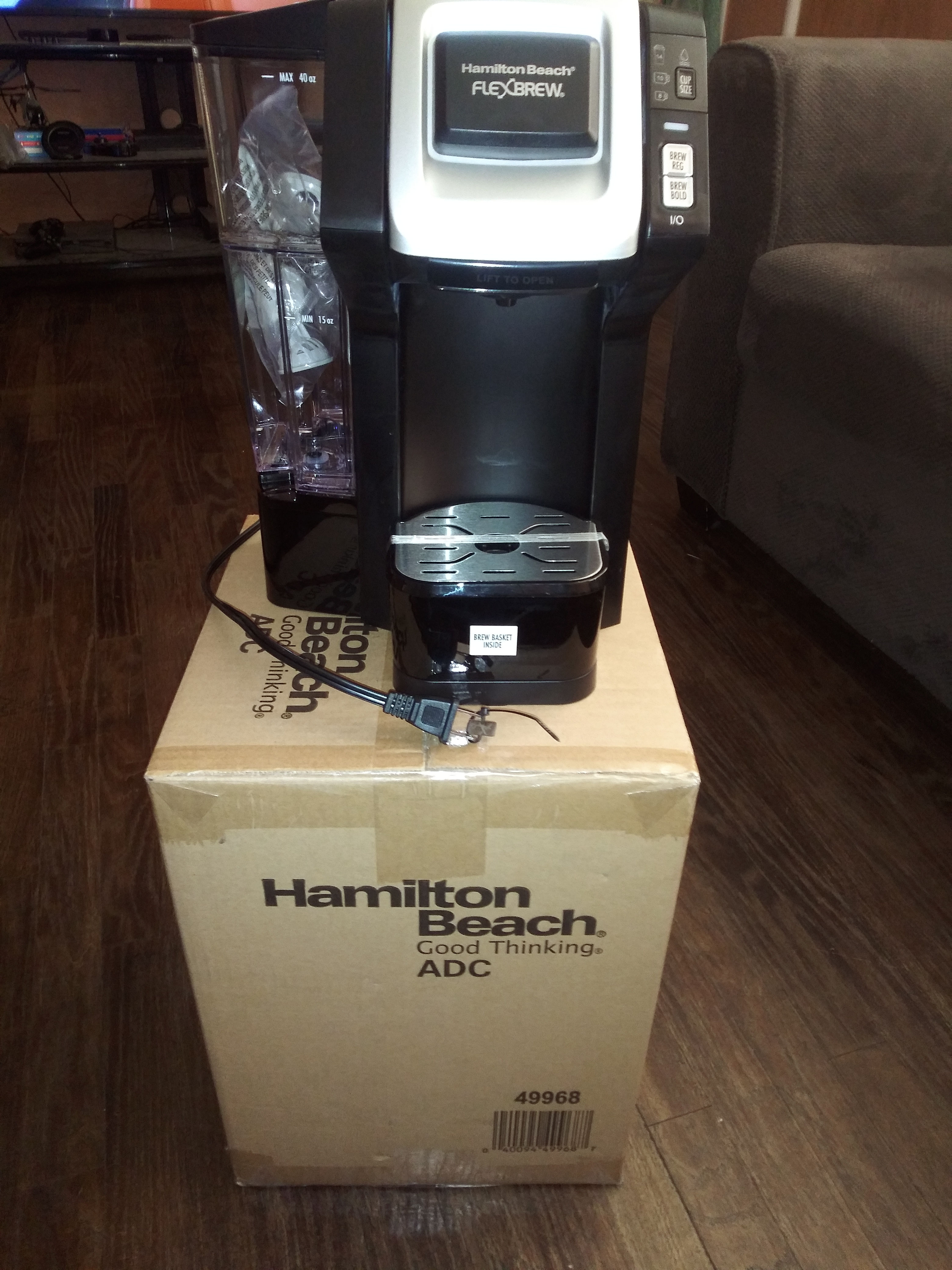 Single cup coffee maker WiFi/coffee monitor.