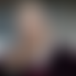 Com risco de sofrer impeachment, Atila tenta negociar cargos.