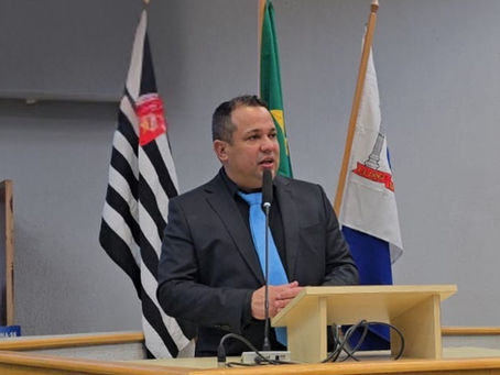 Projeto do vereador Juninho Getulio que garante liberdade religiosa é sancionado e vira lei em Mauá