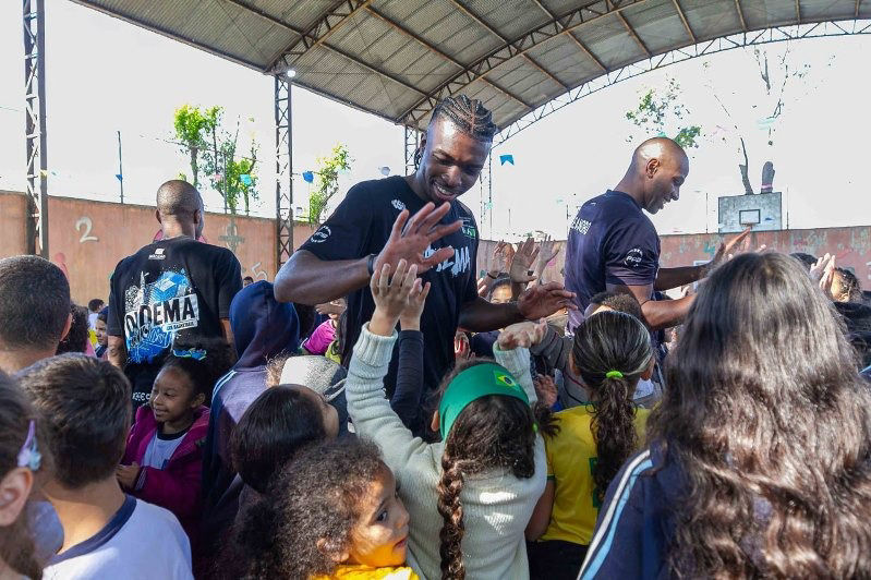 Diadema leva basquete 3x3 aos alunos das escolas municipais