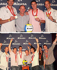 group_picture.jpg