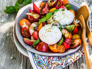 Caprese salad with roasted nectarines
