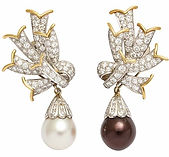 Salon Art + Design Press Thumbnail