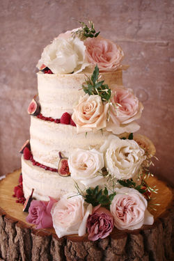 Semi-naked wedding cake