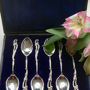 Pierced Design Tea Spoons Birmingham 1899