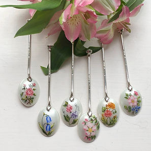 Beautiful Sterling Silver Enamel Tea Spoons Birmingham 1970
