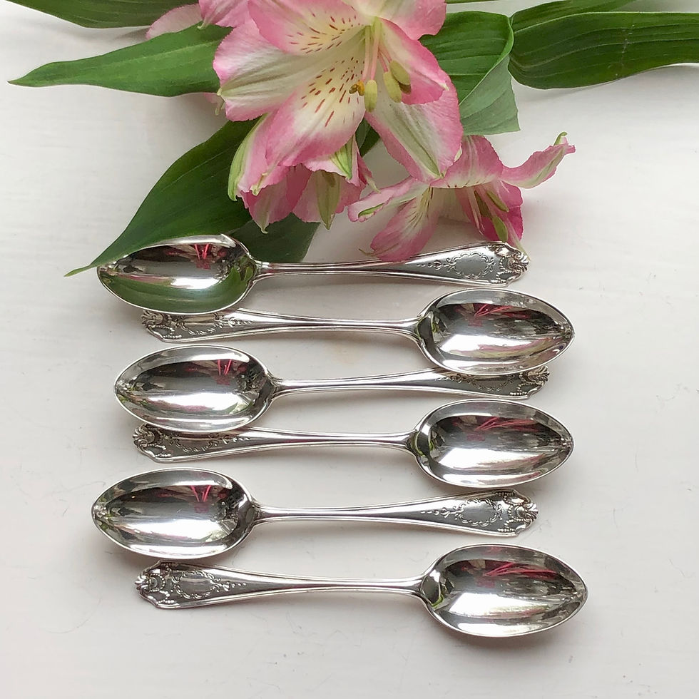Thumbnail: Sterling Silver Tea Spoons London 1913
