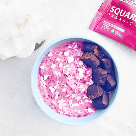 BEET SMOOTHIE BOWL