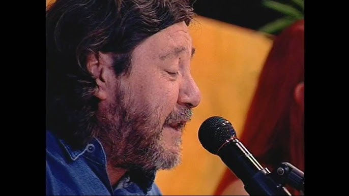 A canção Ai Ai Ai reflete a natureza gentil de mauro Barbosa: nela, a dor de amor se transforma em uma declaração de amor à mulher amada e ao mundo em que vivemos. A canção, apesar de melancólica, nos deixa de alto astral. Transformou-se em um hino de amor a Curitiba. O cárcere de Dalton Trevisan para Mauro Barbosa é um lar amável. E o amor não se perdeu (jamais), continua vivo na memória e no coração.