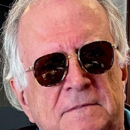 Caio Brandão viaja pelos mares da vida, de Curitiba a Frankfurt, passando por Almirante Tamandaré.