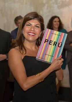 Cóctel Benefico por Peru
