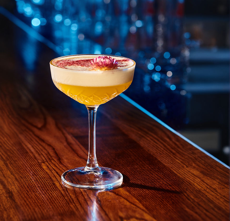 frothy-tropical-daiquiri-with-esthetic-foam-and-fl-2024-11-10-02-28-54-utc_edited.jpg