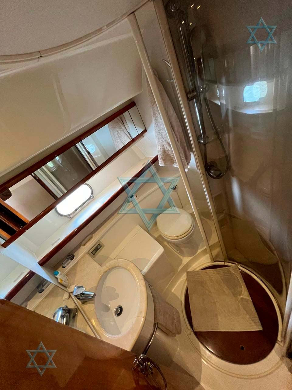 Miniatura: Ferretti 55