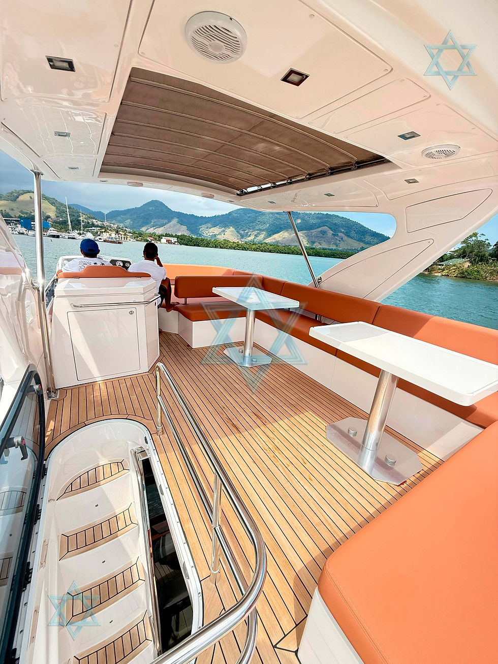 Miniatura: Intermarine 60
