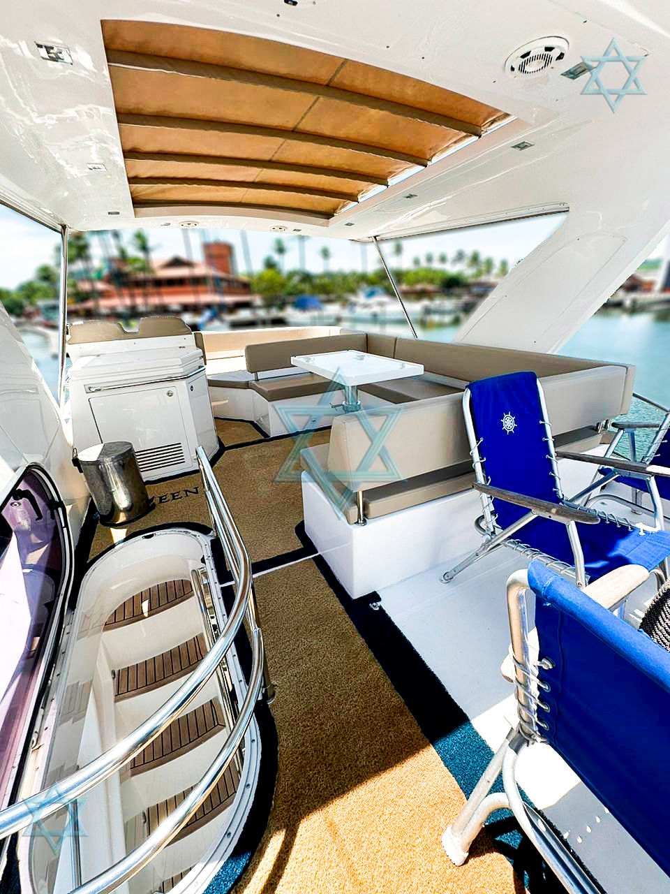Miniatura: INTERMARINE 600