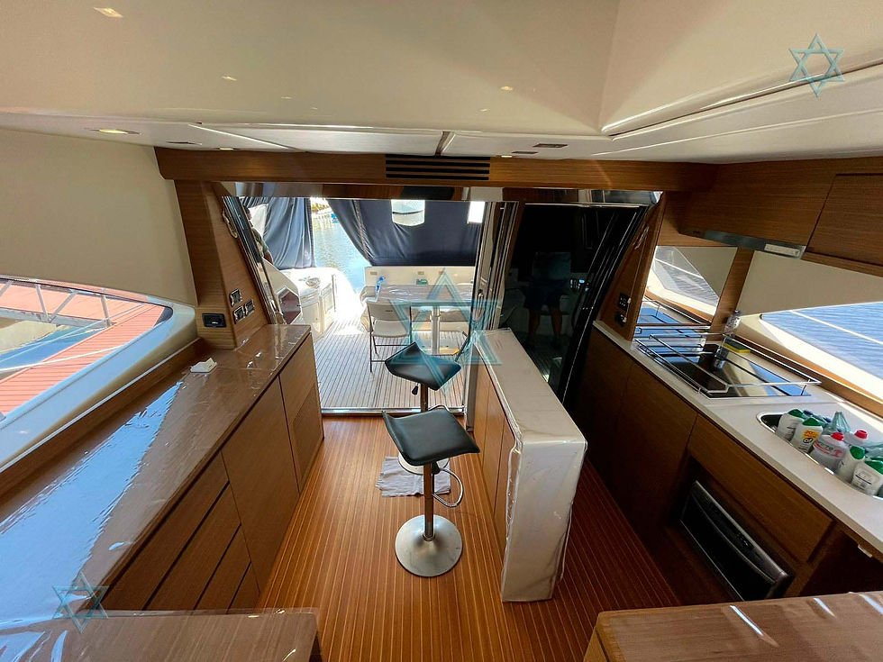 Miniatura: Intermarine 60