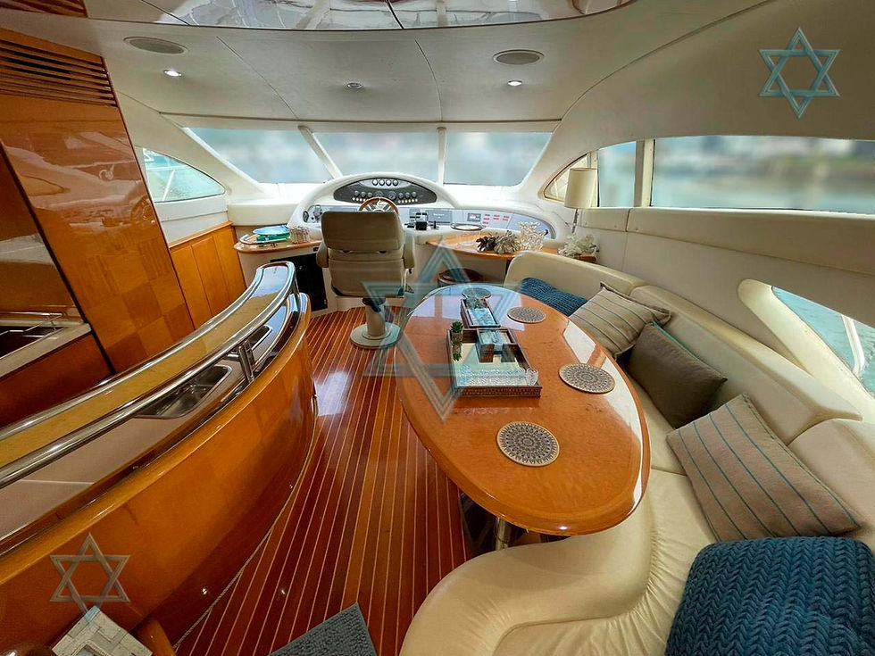 Miniatura: Intermarine Azimut 680