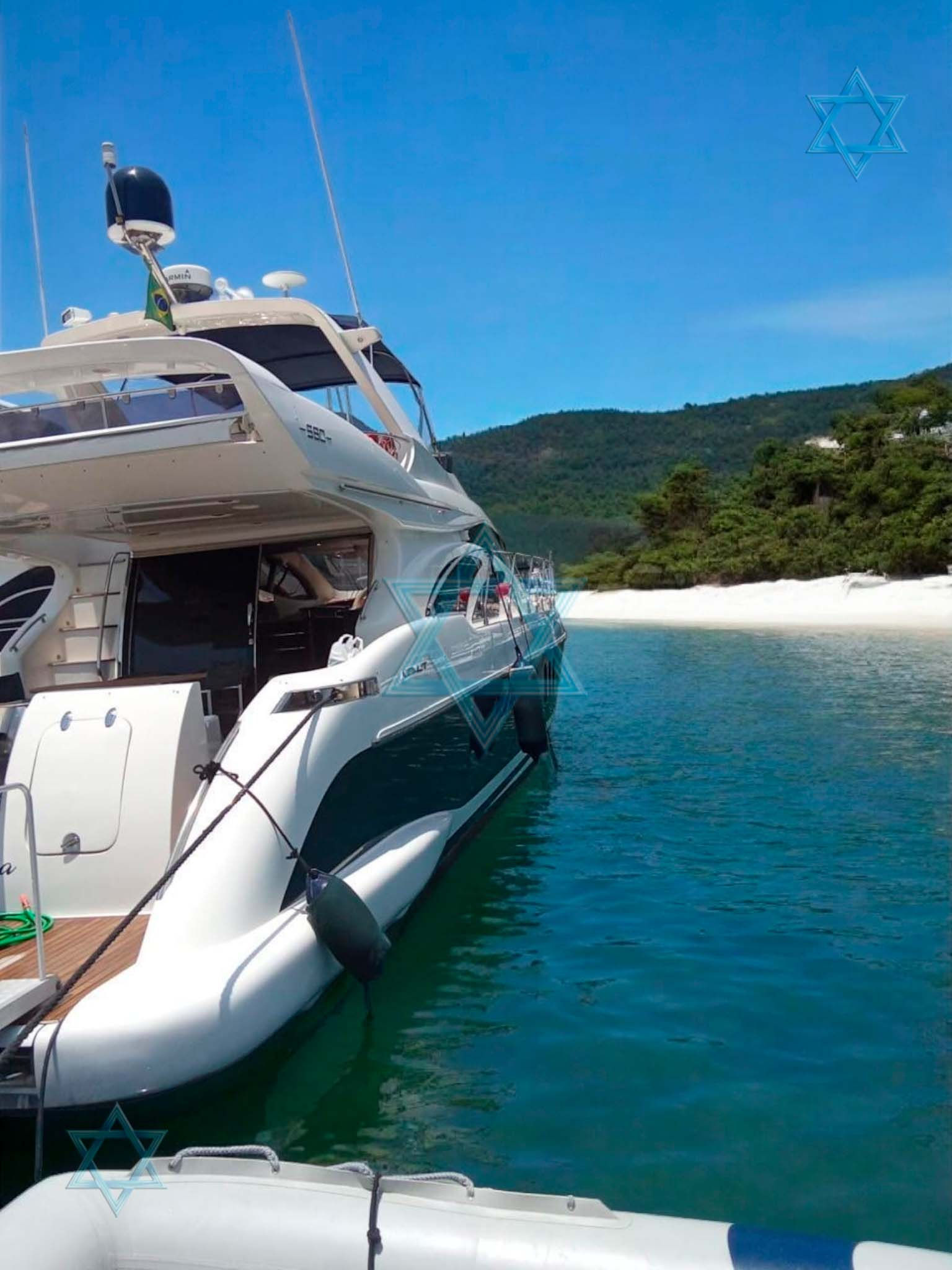 Intermarine 580 Full