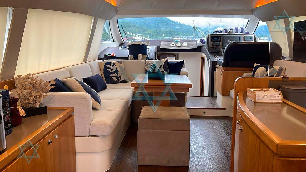 Miniatura: Ferretti 53