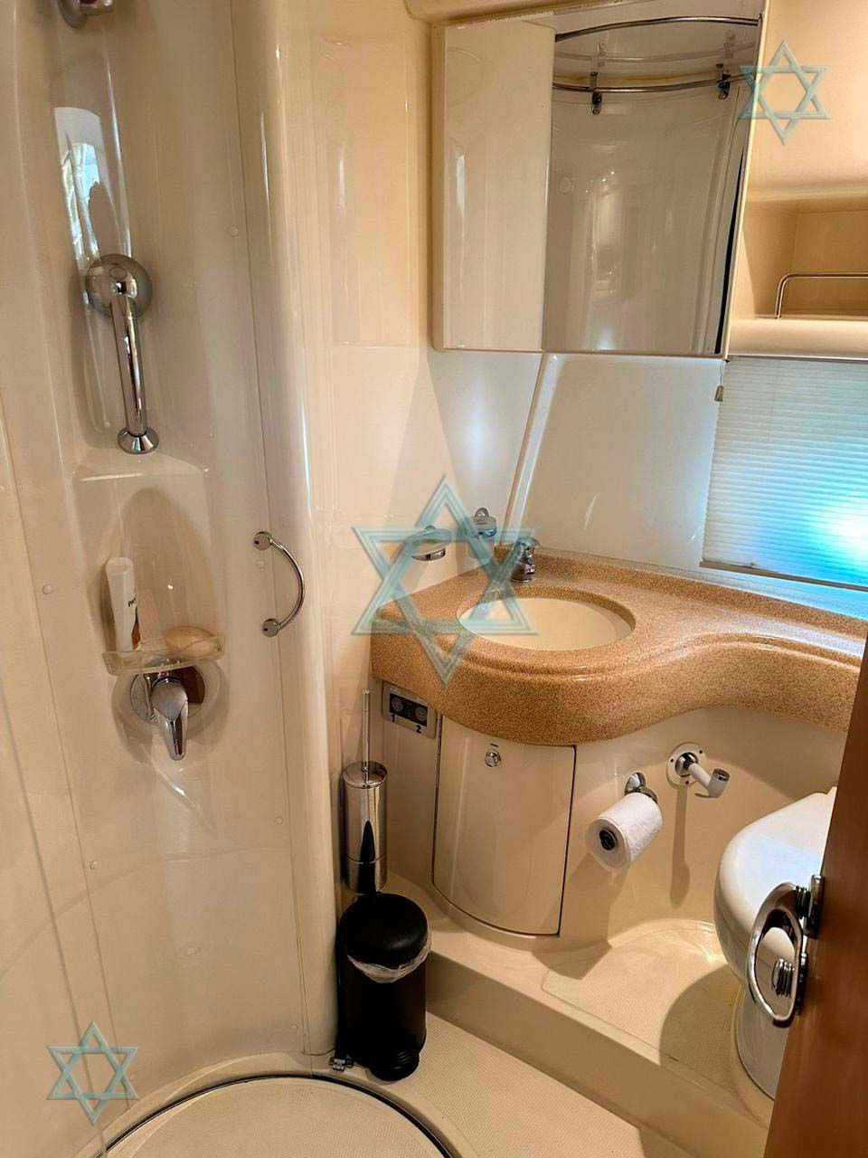 Miniatura: Intermarine Azimut 46 Full Fly