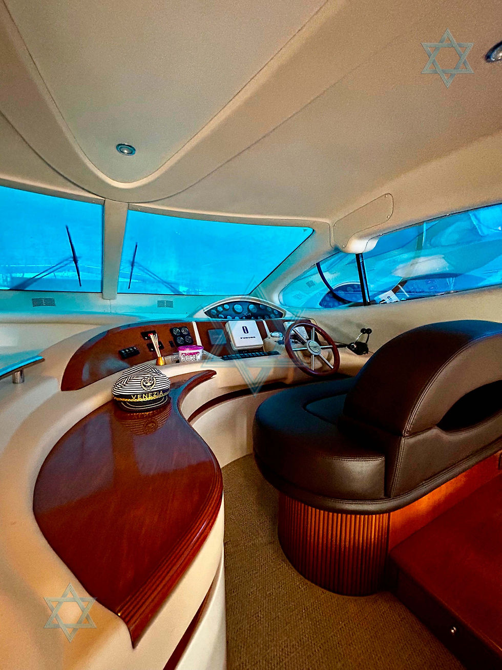 Miniatura: Intermarine 520