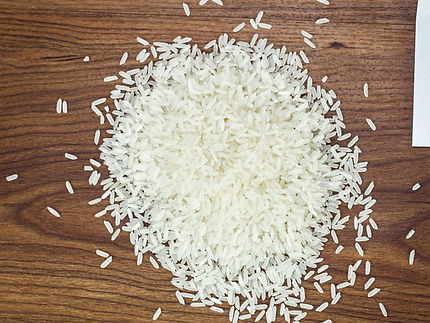 Long_grain_White_rice_5451_3.jpg