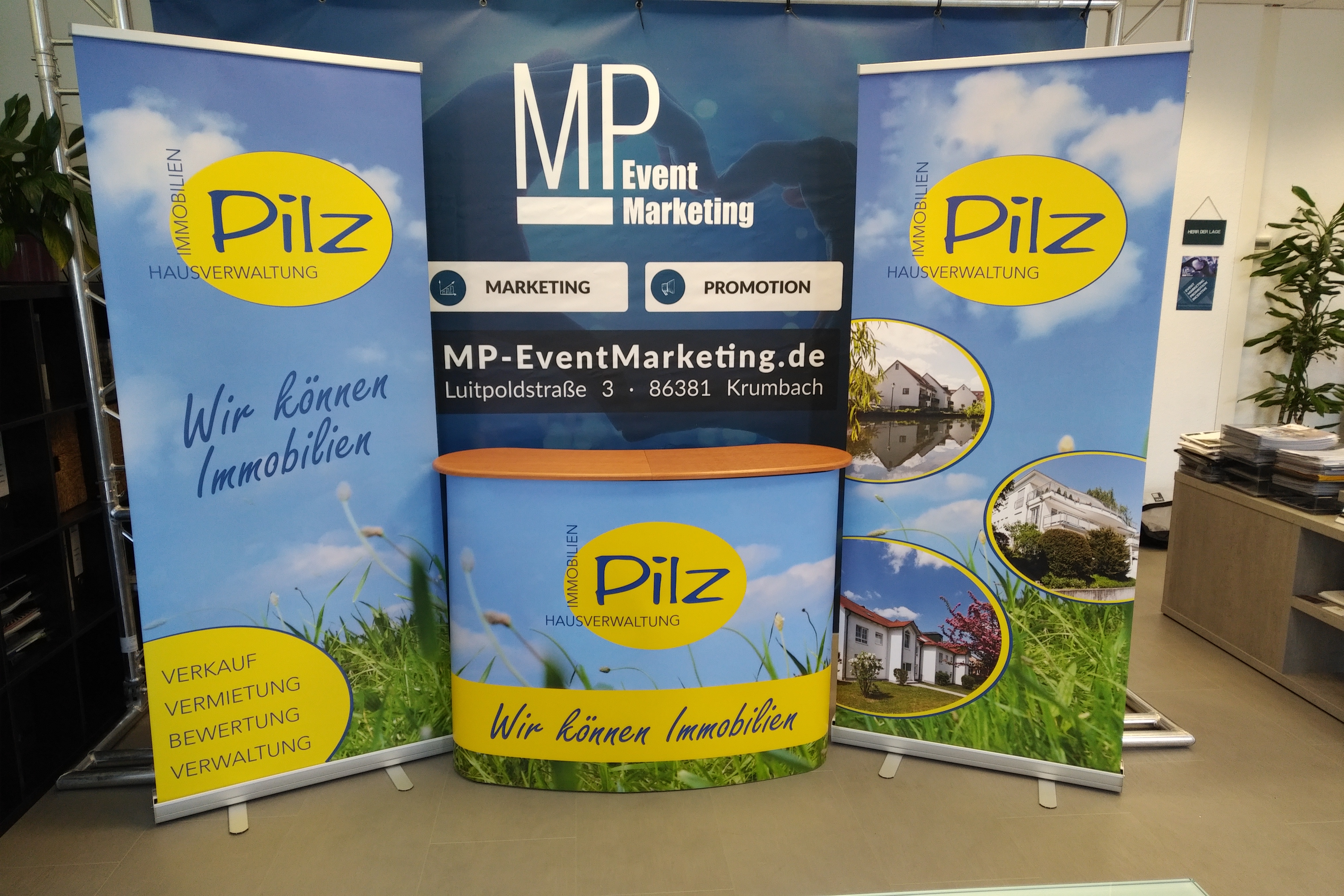 Pop-Up Counter und Roll-Ups