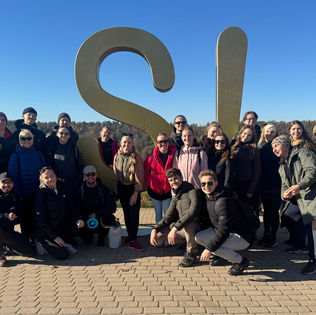 Ačkupieši saliedējas “Zelta plostā” Siguldā