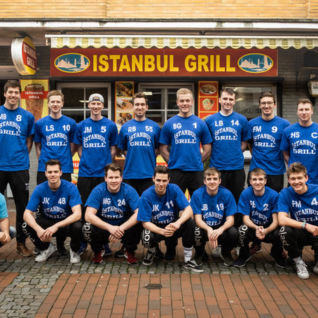 2 Herren bedankt sich bei Istanbul Grill