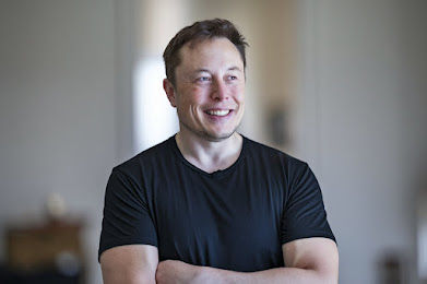 Elon Musk: Reaktionärer Futurismus mit Apartheid-Beigeschmack