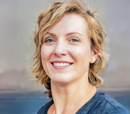 Eva Bollhagen_01_edited_edited.jpg