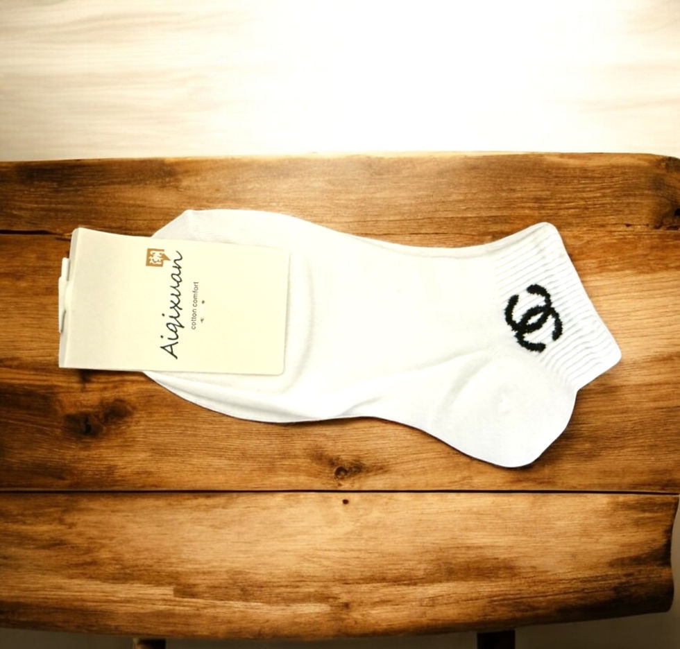 Thumbnail: DABC Fashion Luxe Quarter Socks