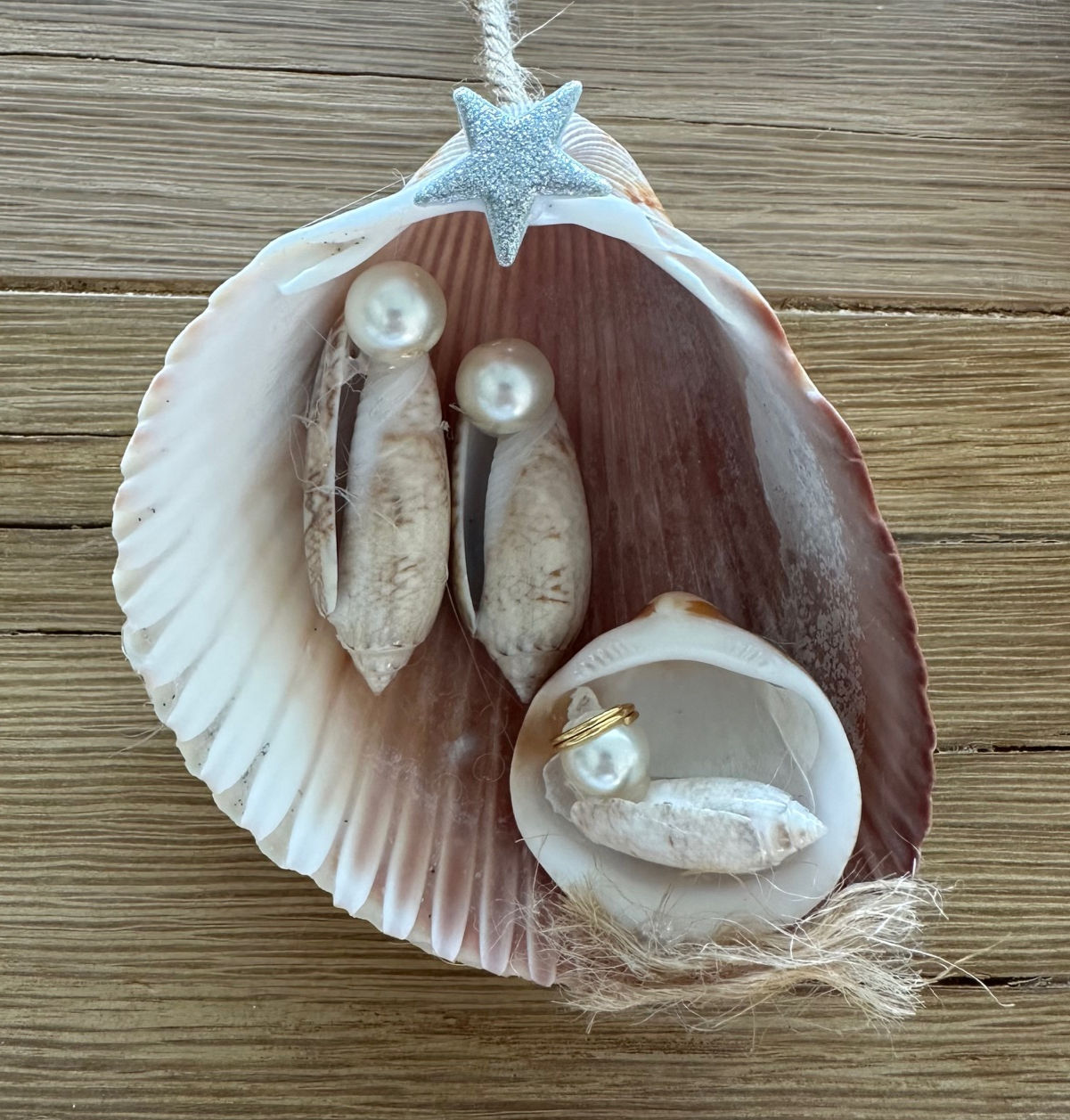 Christmas manger scene ornament