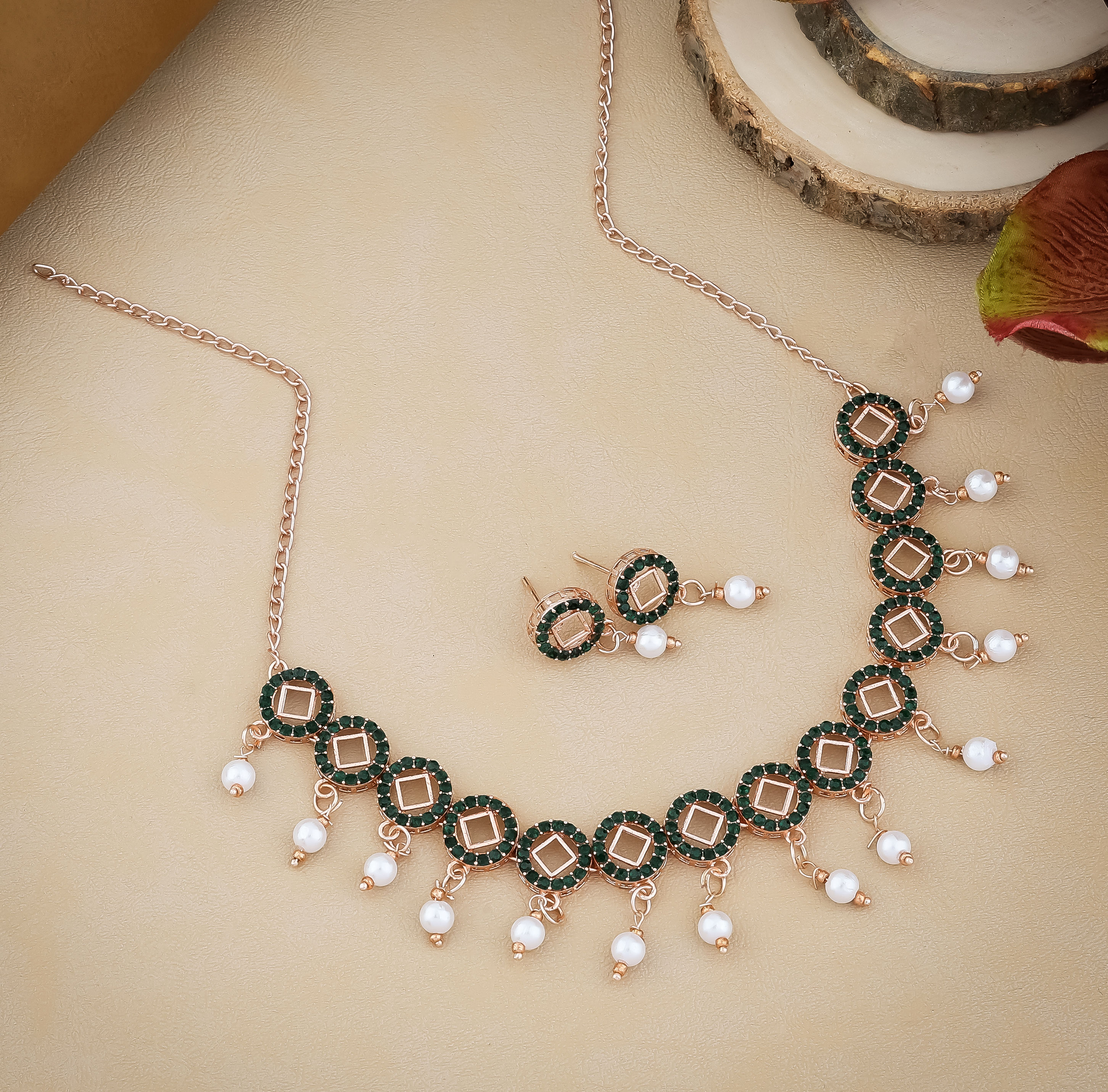 Rose Gold Round Shaped Jewellery Set