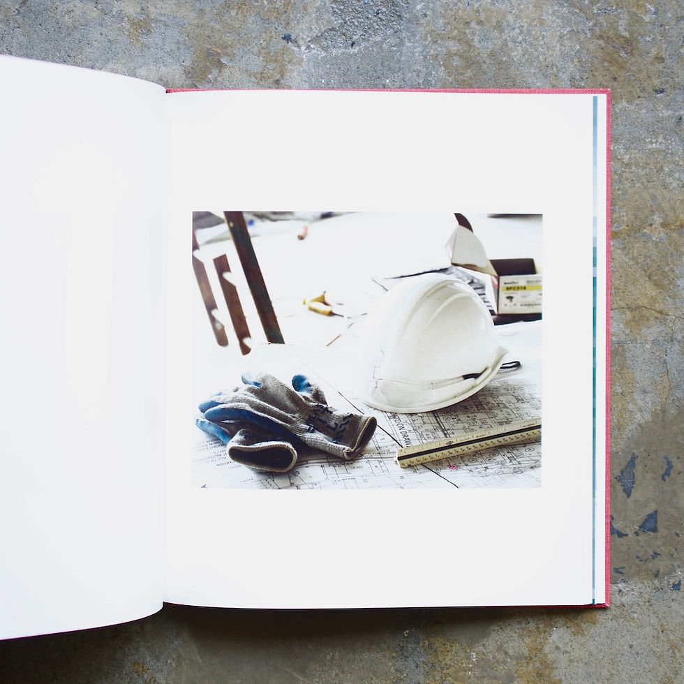 サムネイル： LE LUXE by Roe Ethridge