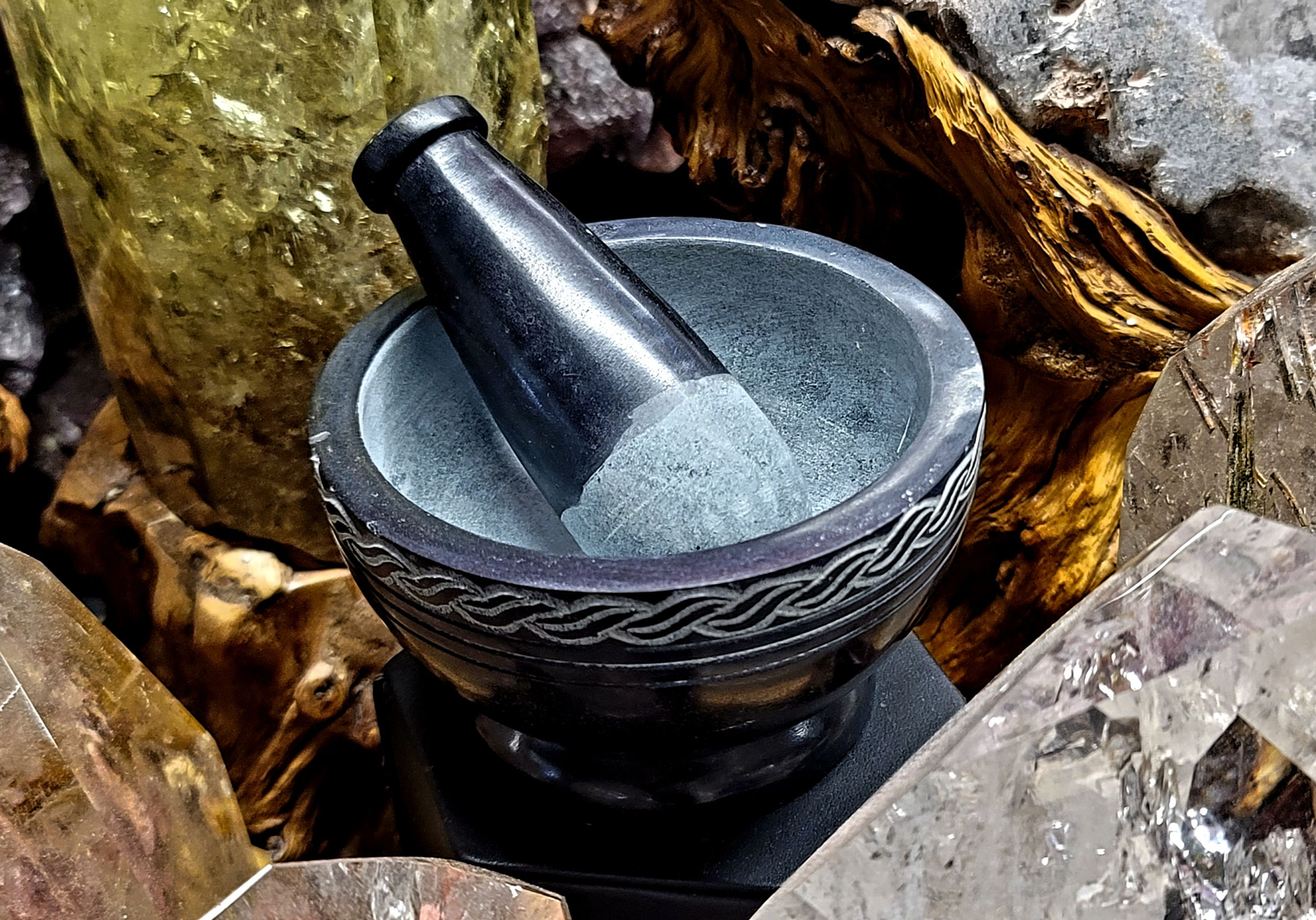 4 inch Celtic Knot Mortar And Pestel