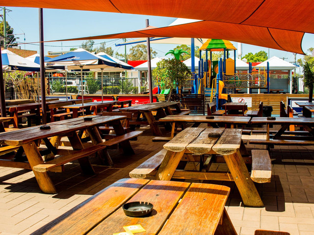 South Dubbo Tavern
