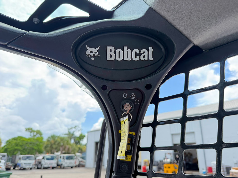 Thumbnail: BOBCAT T740 T4 V2 COMPACT TRACK LOADER