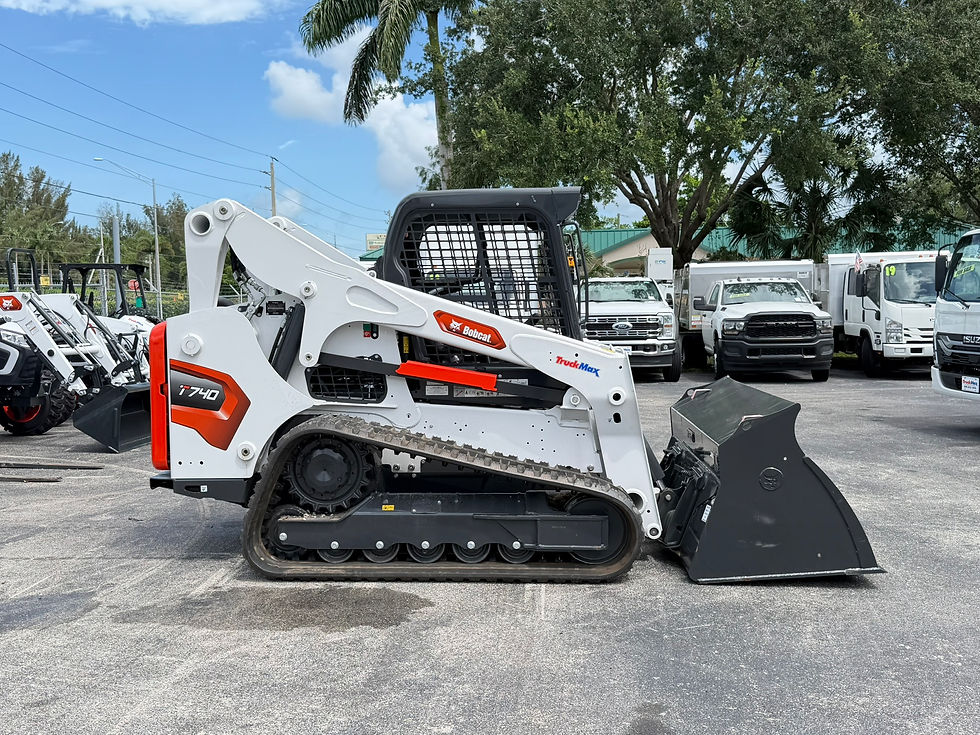 Thumbnail: BOBCAT T740 T4 V2 COMPACT TRACK LOADER