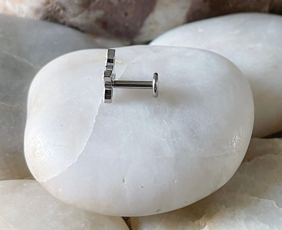 Thumbnail: ASTM F136 Titanium Marquise Flower Petal Gem Labret Tragus Monroe 1.2mm 6/8mm