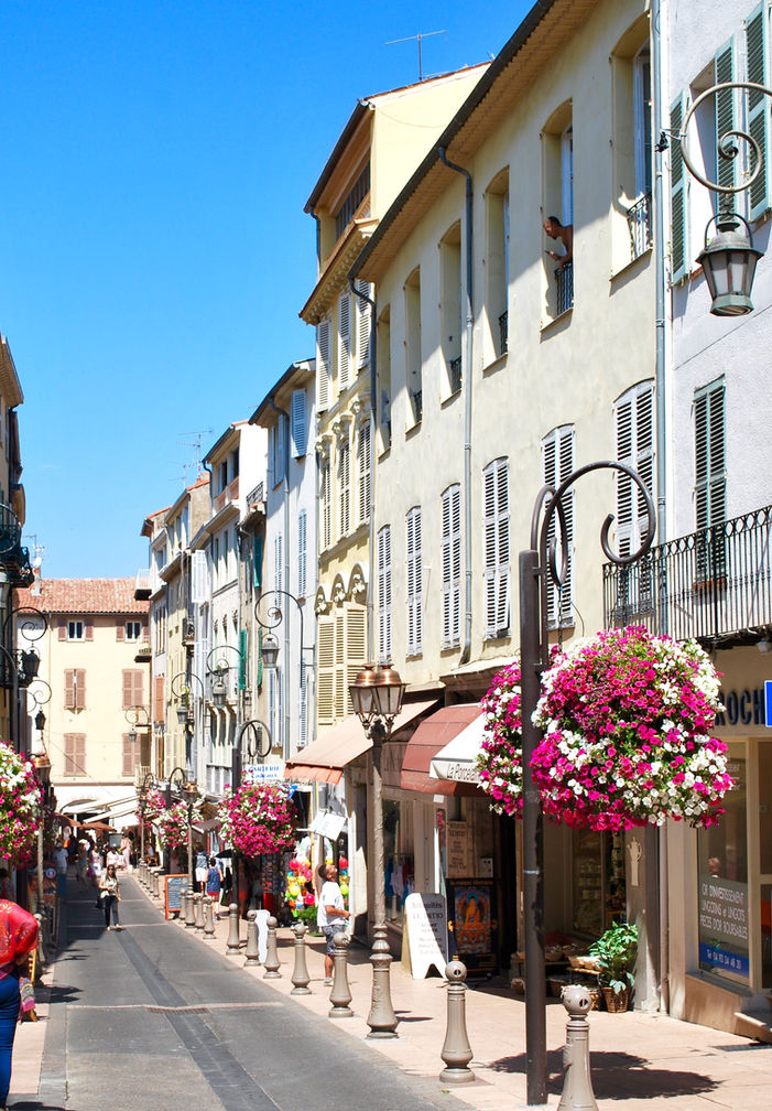 ANTIBES SCRAPBOOK