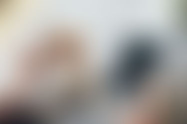 HAPPY PHONE, HAPPY HOME. I mean, really, is this text sparking joy?