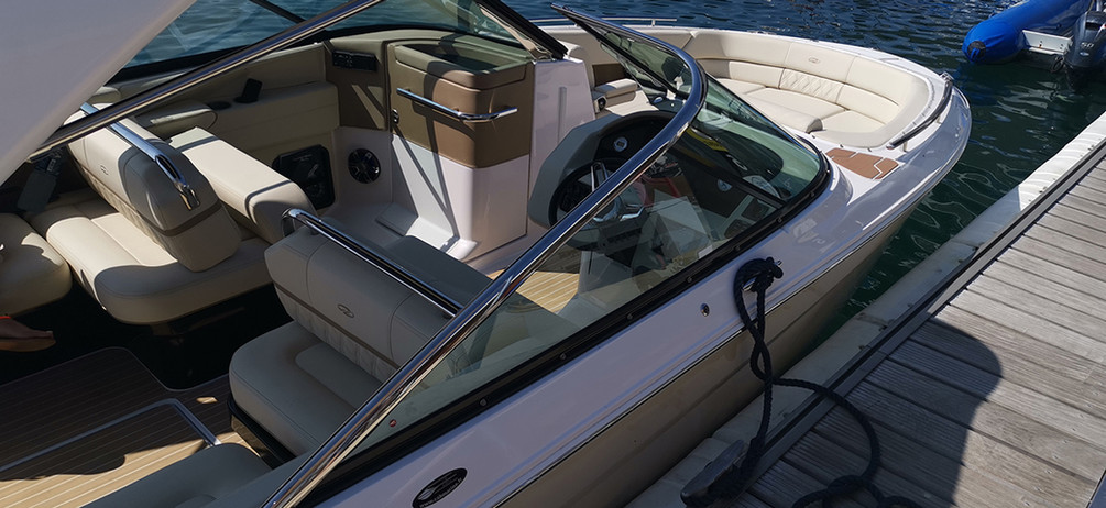 Location de bateau REGAL BOAT 2800 à Saint Tropez, STYS