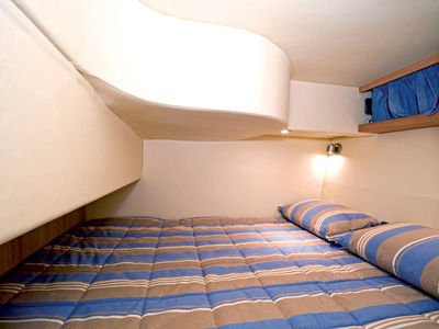 Location FIART 42 GENIUS Saint Tropez, STYS